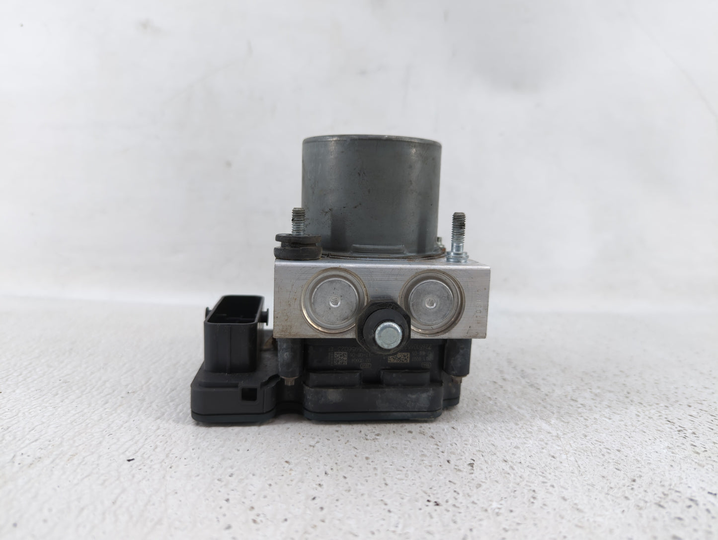 2015-2020 Dodge Grand Caravan ABS Pump Control Module Replacement P/N:68183803AC P68183803AC Fits OEM Used Auto Parts - Oemu