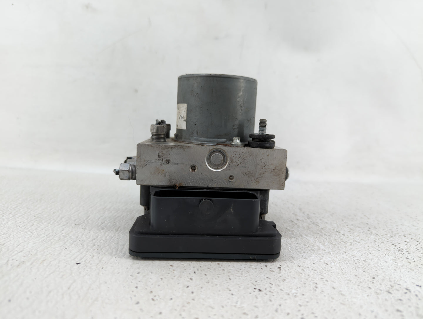 2015-2020 Dodge Grand Caravan ABS Pump Control Module Replacement P/N:68183803AC P68183803AC Fits OEM Used Auto Parts - Oemu