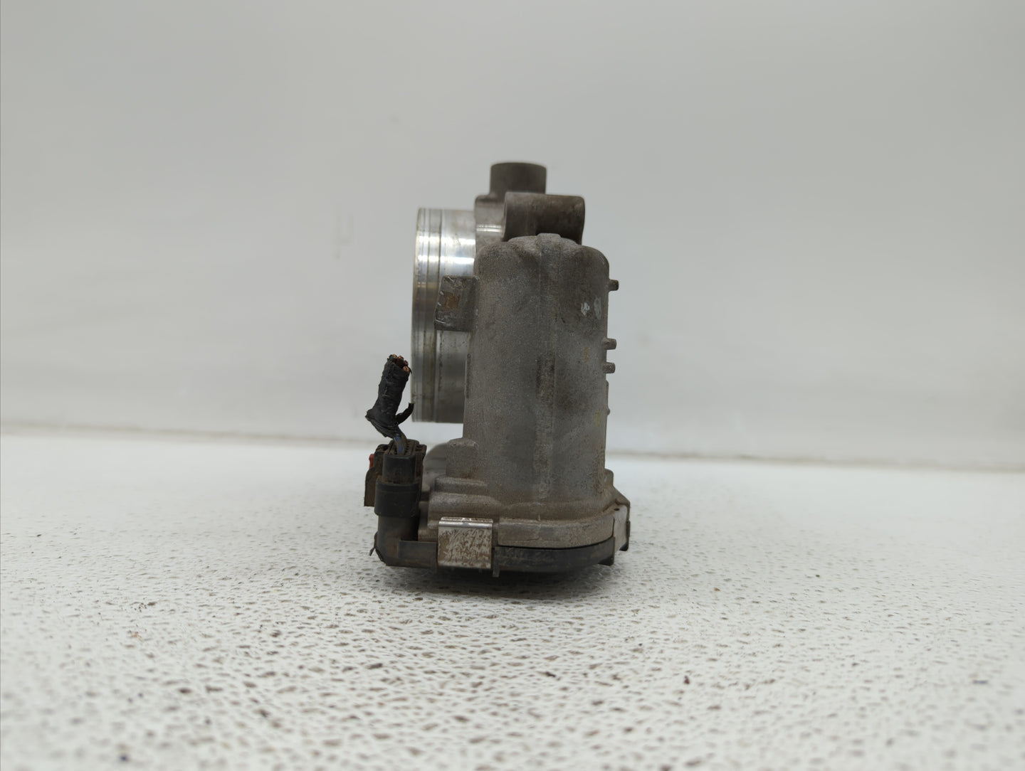 2011-2018 Dodge Grand Caravan Throttle Body P/N:05184349AC 05184349AE Fits Fits 2011 2012 2013 2014 2015 2016 2017 2018 2019