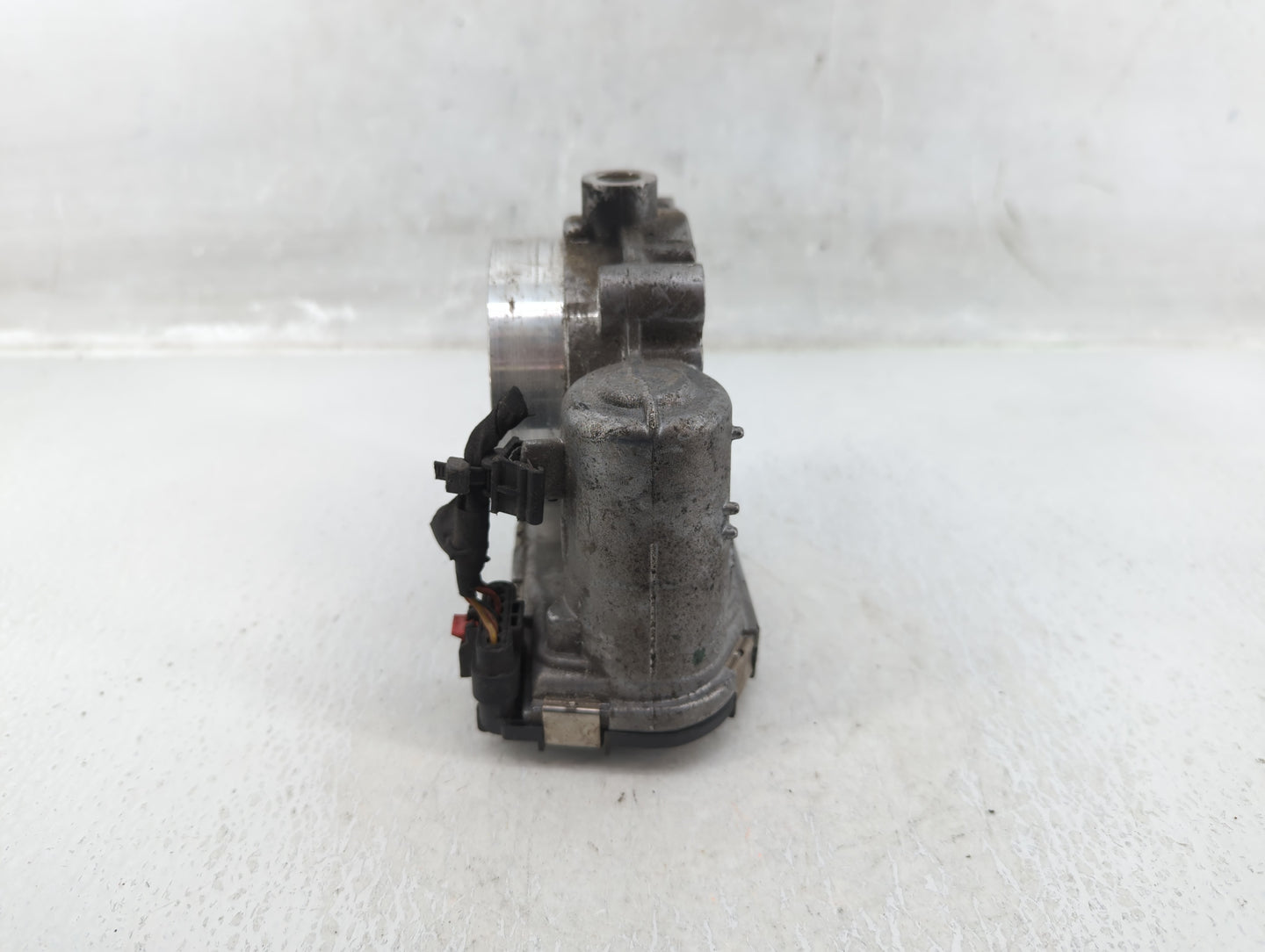 2011-2020 Dodge Grand Caravan Throttle Body P/N:0280750570 05184349AC Fits OEM Used Auto Parts - Oemusedautoparts1.com