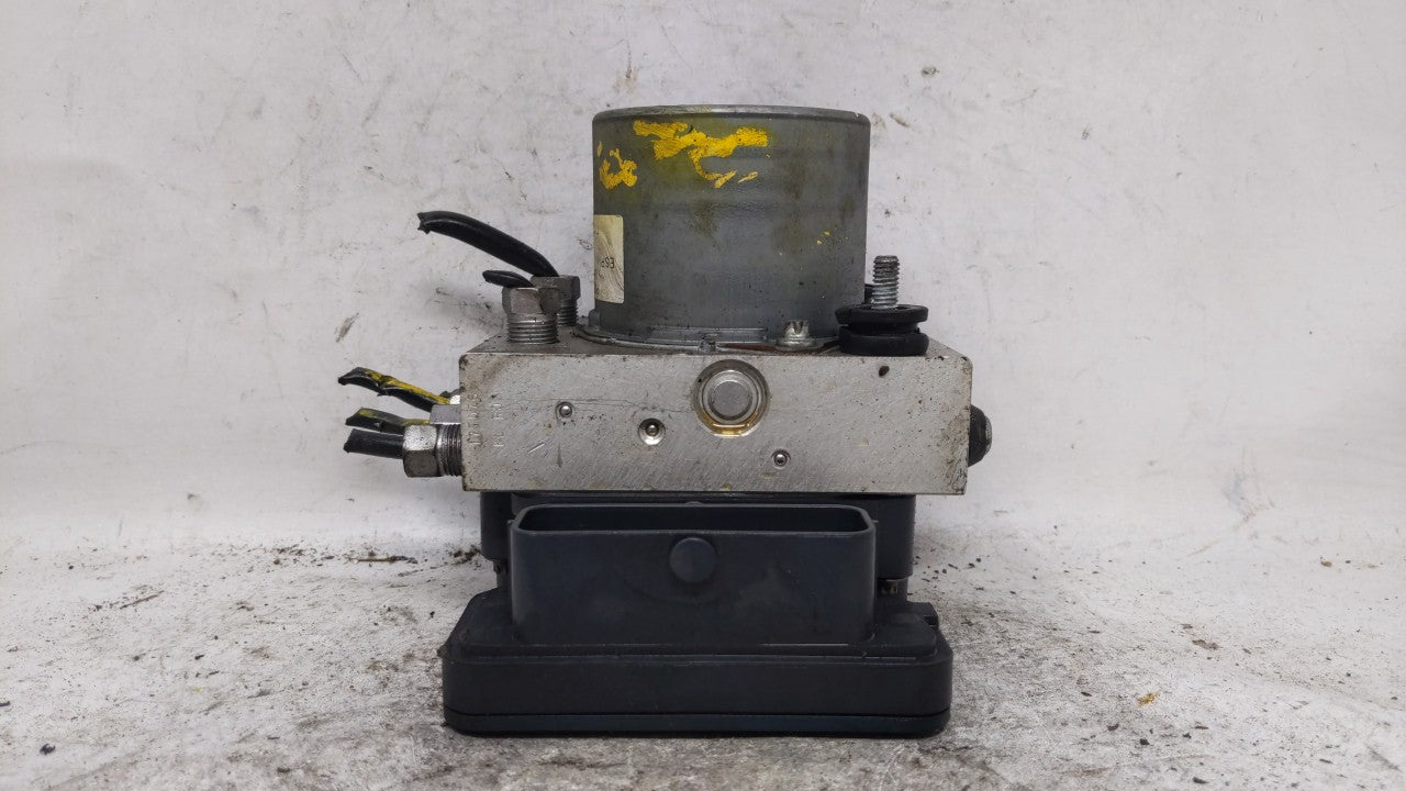 2015-2018 Dodge Grand Caravan ABS Pump Control Module Replacement P/N:P68183803AC Fits Fits 2015 2016 2017 2018 OEM Used Aut