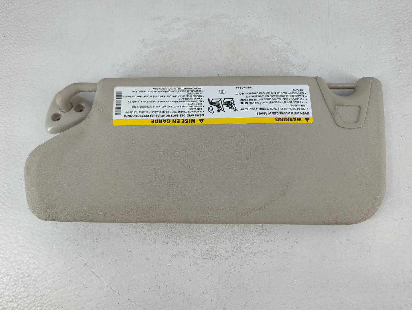 2017 Dodge Journey Sun Visor Shade Replacement Passenger Right Mirror Fits OEM Used Auto Parts - Oemusedautoparts1.com