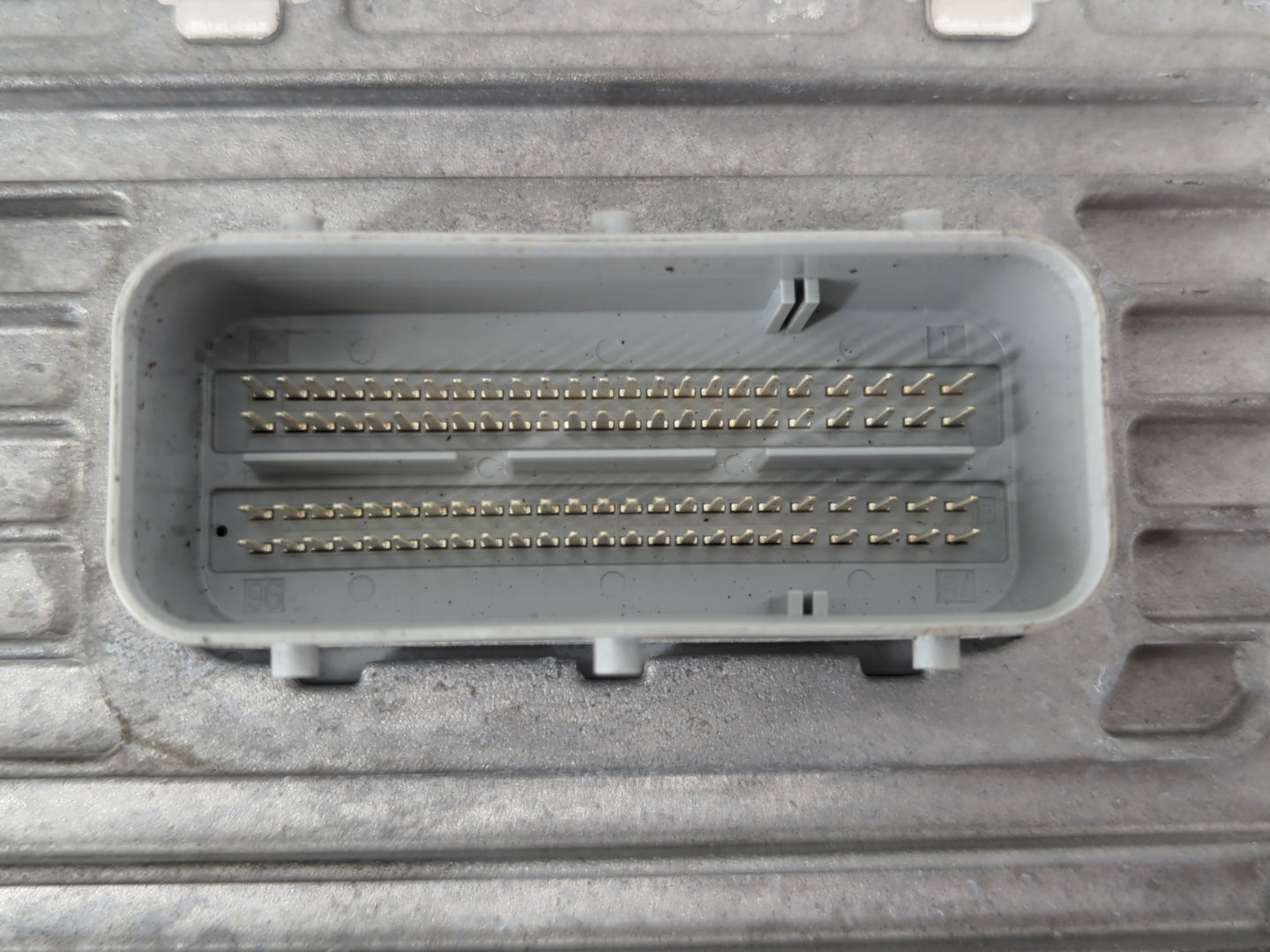2016-2019 Dodge Journey PCM Engine Control Computer ECU ECM PCU OEM P/N:68259135AB Fits Fits 2016 2017 2018 2019 OEM Used Au
