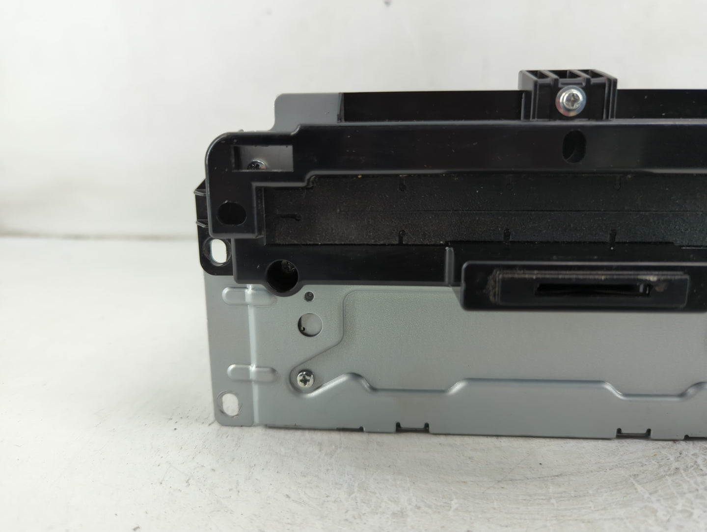 2017 Dodge Journey Radio AM FM Cd Player Receiver Replacement P/N:P68308772ZA Fits OEM Used Auto Parts - Oemusedautoparts1.c