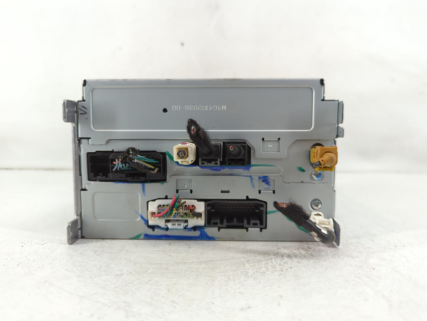 2017 Dodge Journey Radio AM FM Cd Player Receiver Replacement P/N:P68308772ZA Fits OEM Used Auto Parts - Oemusedautoparts1.c