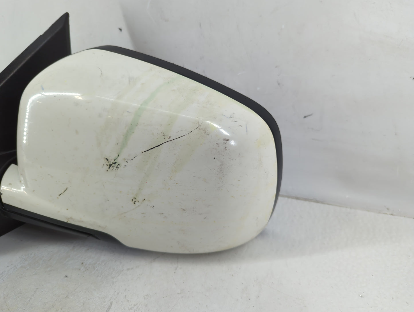 2017 Dodge Journey Driver Side View Mirror - Left Door Mirror OEM Used - Oemusedautoparts1.com