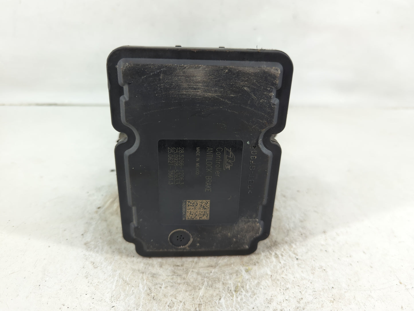 2017 Dodge Journey ABS Pump Control Module Replacement P/N:P68272500AD Fits OEM Used Auto Parts - Oemusedautoparts1.com