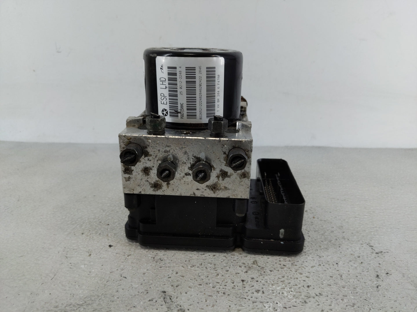 2017 Dodge Journey ABS Pump Control Module Replacement P/N:P68272500AC P68272500AA Fits OEM Used Auto Parts - Oemusedautopar