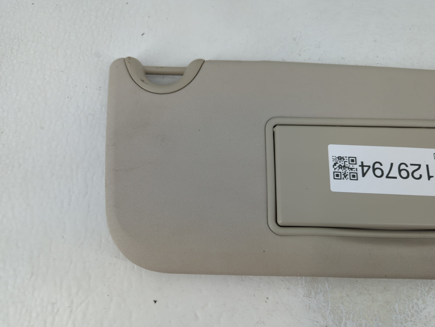 2017 Dodge Journey Sun Visor Shade Replacement Passenger Right Mirror Fits OEM Used Auto Parts - Oemusedautoparts1.com