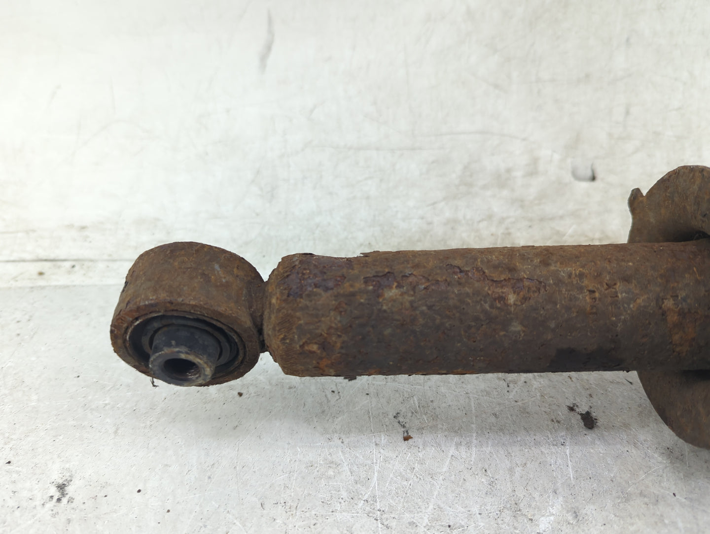 2017 Dodge Journey Passenger Rear Strut Assembly Oem 1130237 - Oemusedautoparts1.com