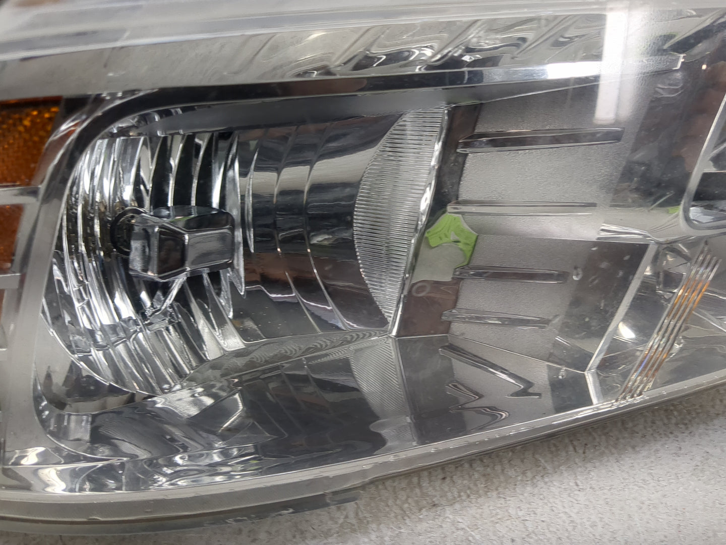 2014-2020 Dodge Journey Passenger Right Oem Head Light Headlight Lamp 1130250 - Oemusedautoparts1.com