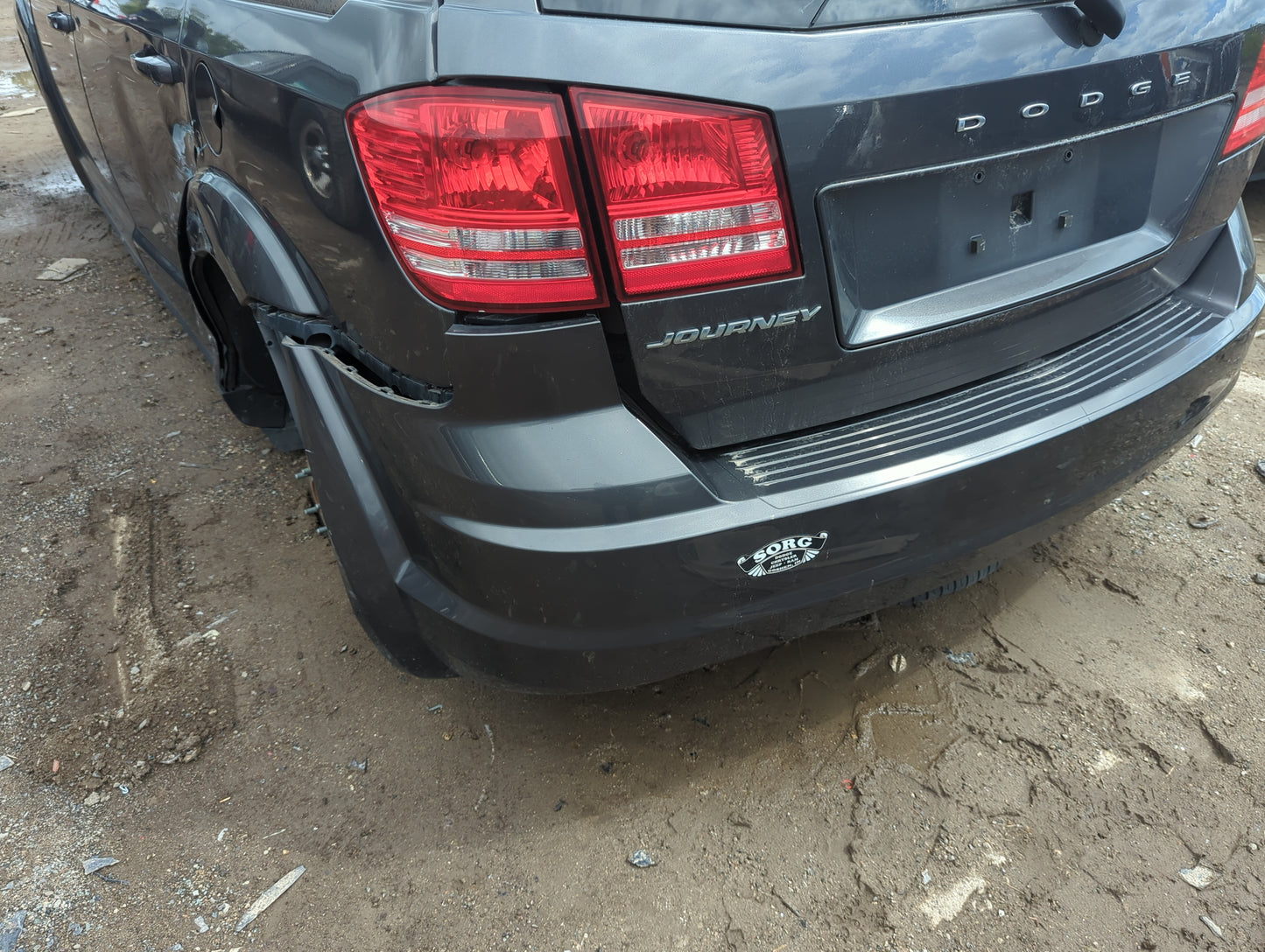 2017-2020 Dodge Journey Rear Bumper Assembly Oem - Oemusedautoparts1.com