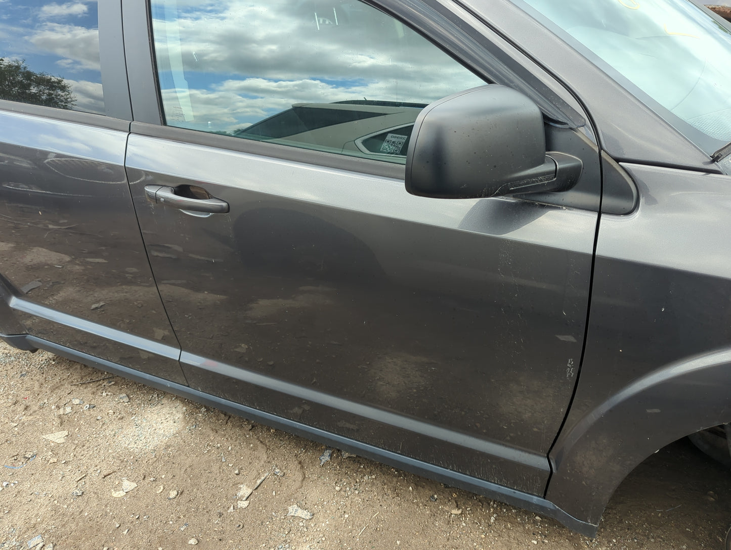 2017 Dodge Journey Passenger Front Door Oem - Oemusedautoparts1.com