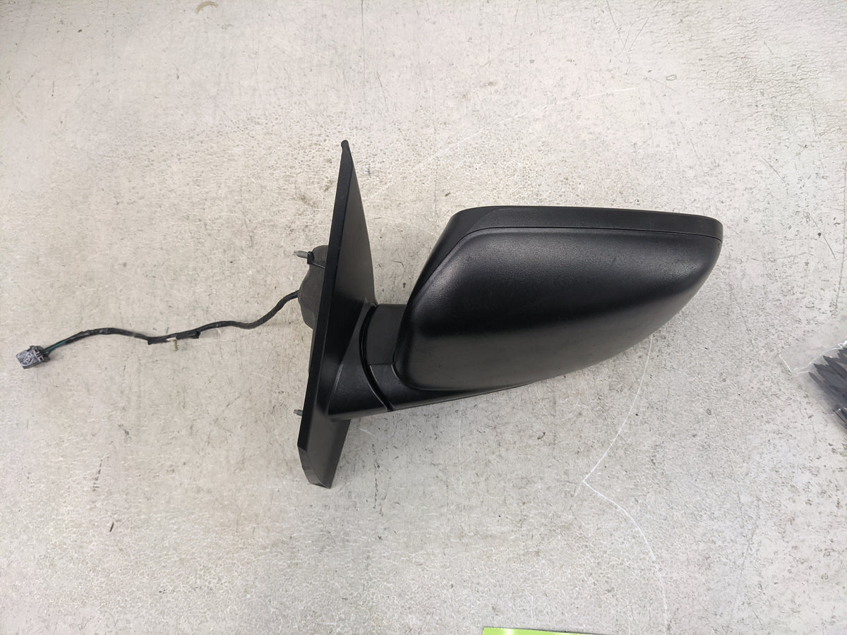 2016-2017 Dodge Journey Driver Side View Mirror - Left Door Mirror OEM Used - Oemusedautoparts1.com