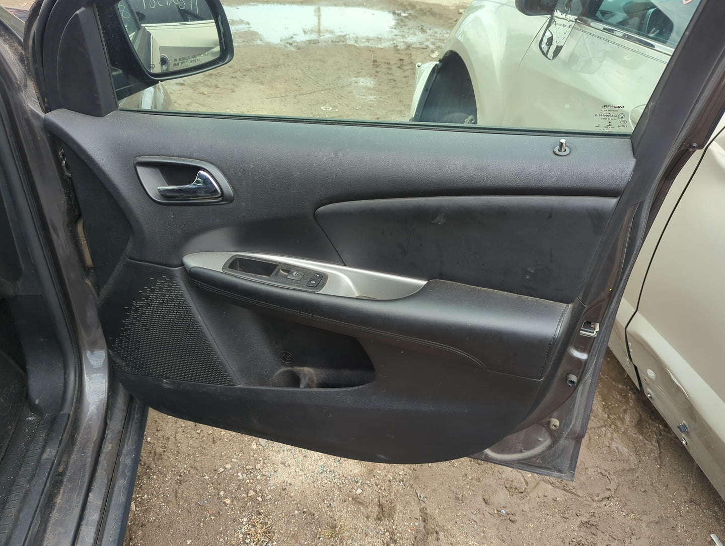 2017 Dodge Journey Front Right Passenger Interior Door Panel Trim - Oemusedautoparts1.com