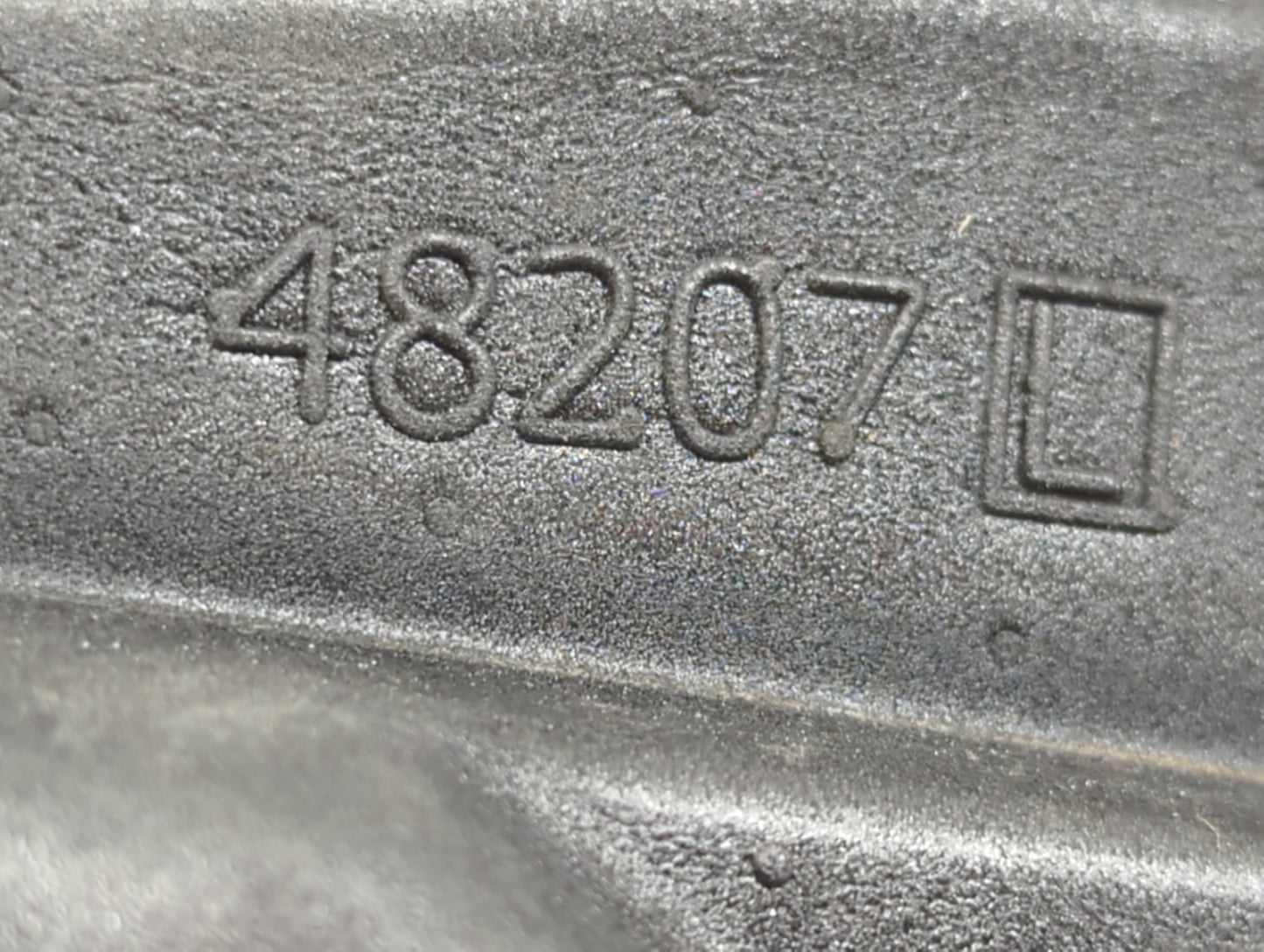 2017 Dodge Journey Driver Side View Mirror - Left Door Mirror OEM Used - Oemusedautoparts1.com