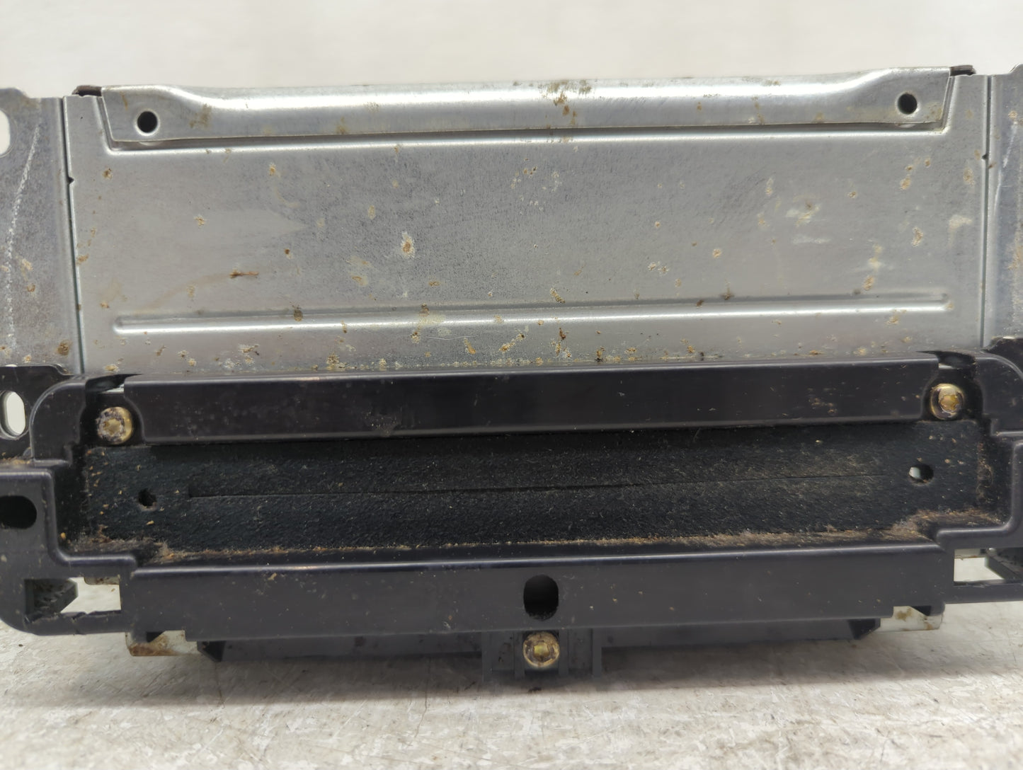 2018-2020 Dodge Journey Radio AM FM Cd Player Receiver Replacement P/N:P68209665AE Fits Fits 2018 2019 2020 OEM Used Auto Pa