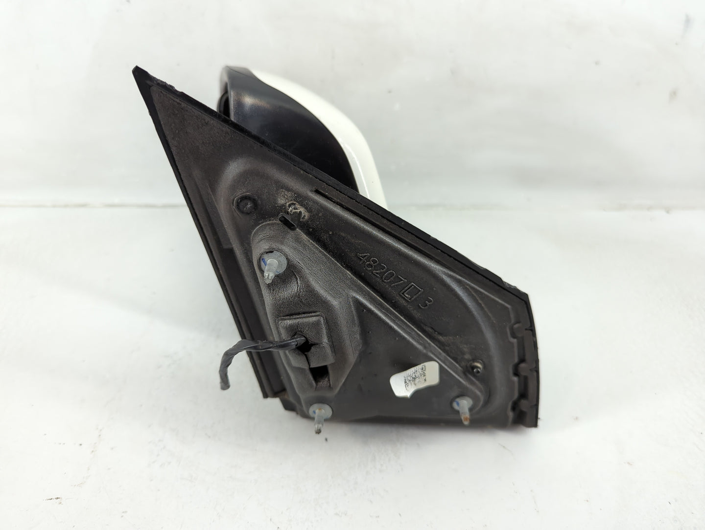 2017 Dodge Journey Driver Side View Mirror - Left Door Mirror OEM Used - Oemusedautoparts1.com