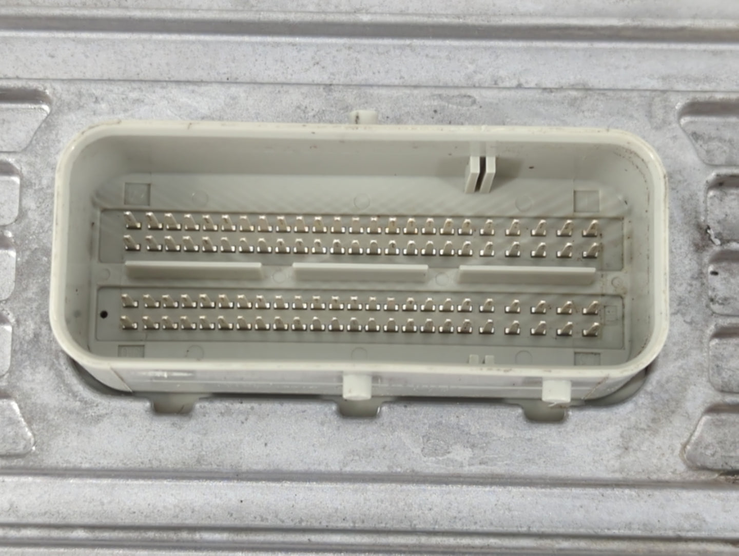 2016-2019 Dodge Journey PCM Engine Control Computer ECU ECM PCU OEM P/N:P68259135AB Fits Fits 2016 2017 2018 2019 OEM Used A