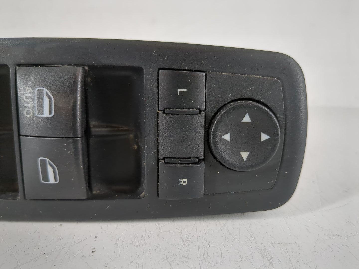 2018-2020 Dodge Journey Master Power Window Switch Replacement Driver Side Left P/N:68307001AA Fits Fits 2018 2019 2020 OEM 