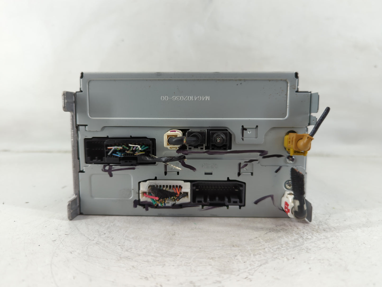 2017 Dodge Journey Radio AM FM Cd Player Receiver Replacement P/N:P68308772AB Fits OEM Used Auto Parts - Oemusedautoparts1.c