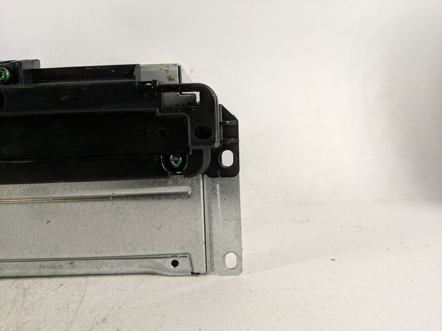 2017 Dodge Journey Radio AM FM Cd Player Receiver Replacement P/N:P68209665AE Fits OEM Used Auto Parts - Oemusedautoparts1.c