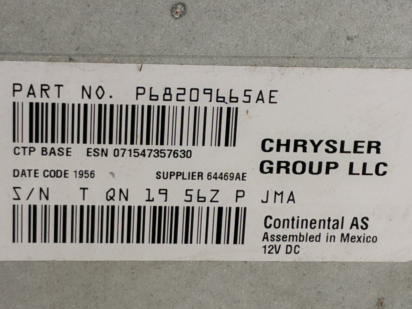 2017 Dodge Journey Radio AM FM Cd Player Receiver Replacement P/N:P68209665AE Fits OEM Used Auto Parts - Oemusedautoparts1.c