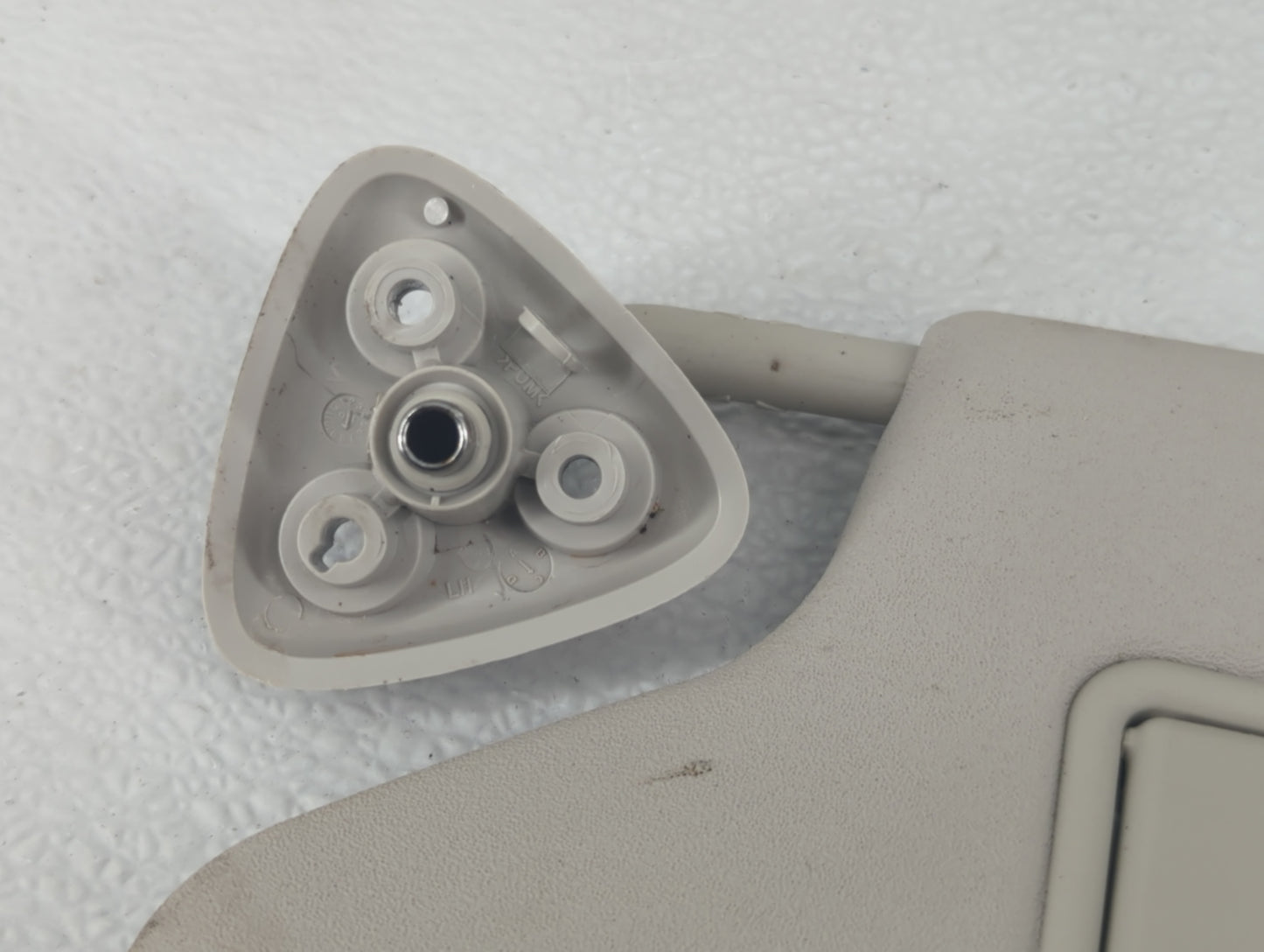 2017 Dodge Journey Sun Visor Shade Replacement Passenger Right Mirror Fits OEM Used Auto Parts - Oemusedautoparts1.com