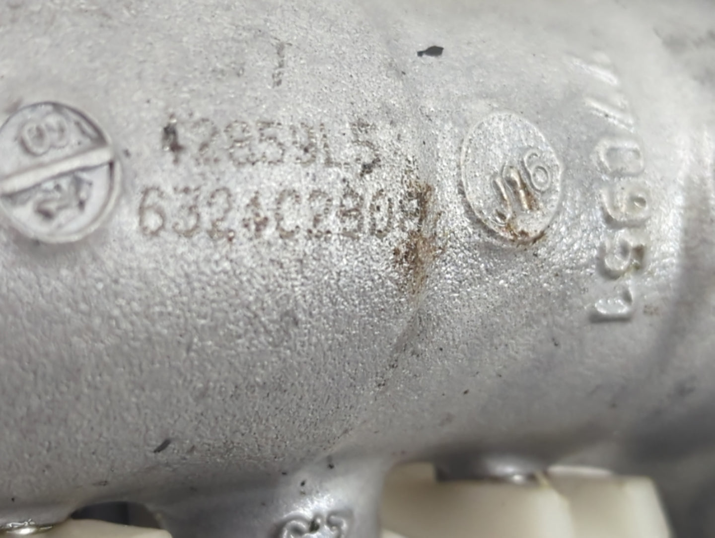 2017 Dodge Journey Brake Master Cylinder - Oemusedautoparts1.com