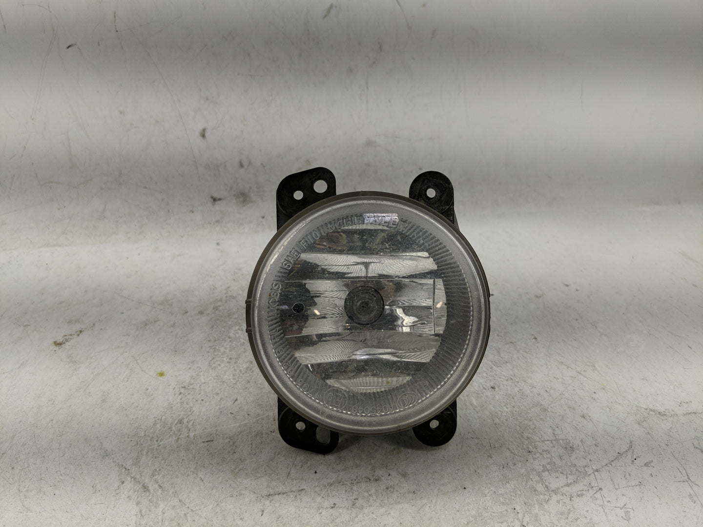 2018-2020 Dodge Journey Passenger Right Oem Front Light Lamp - Oemusedautoparts1.com