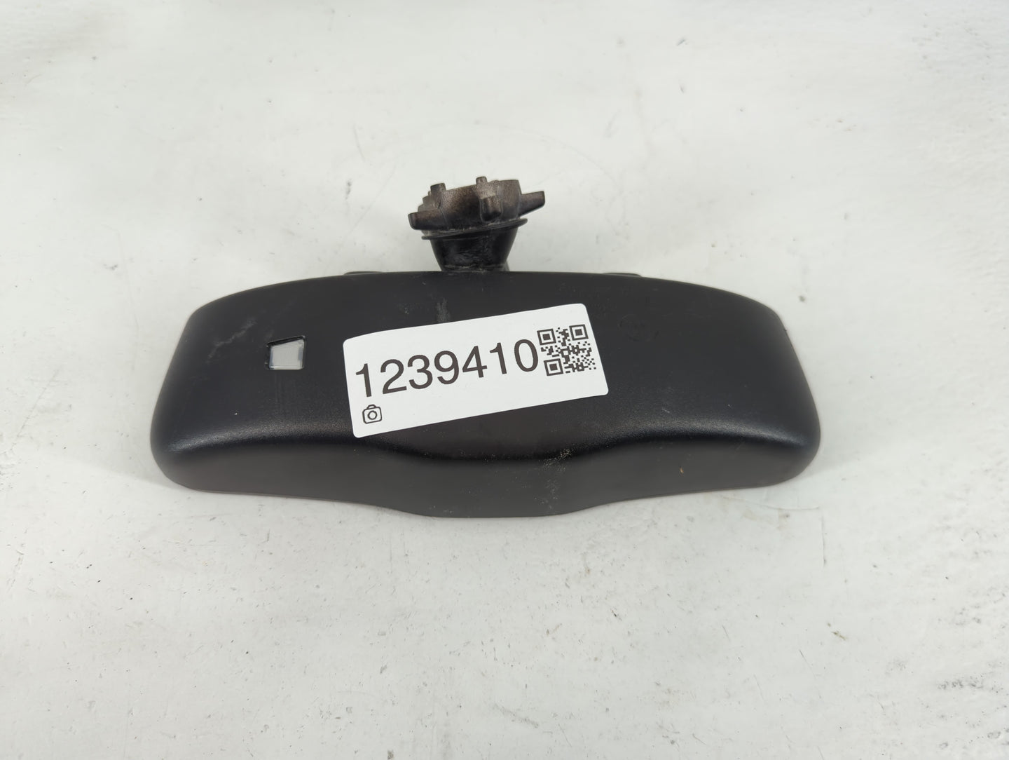 2017 Dodge Journey Interior Rear View Mirror Replacement OEM P/N:E11026542 Fits OEM Used Auto Parts - Oemusedautoparts1.com
