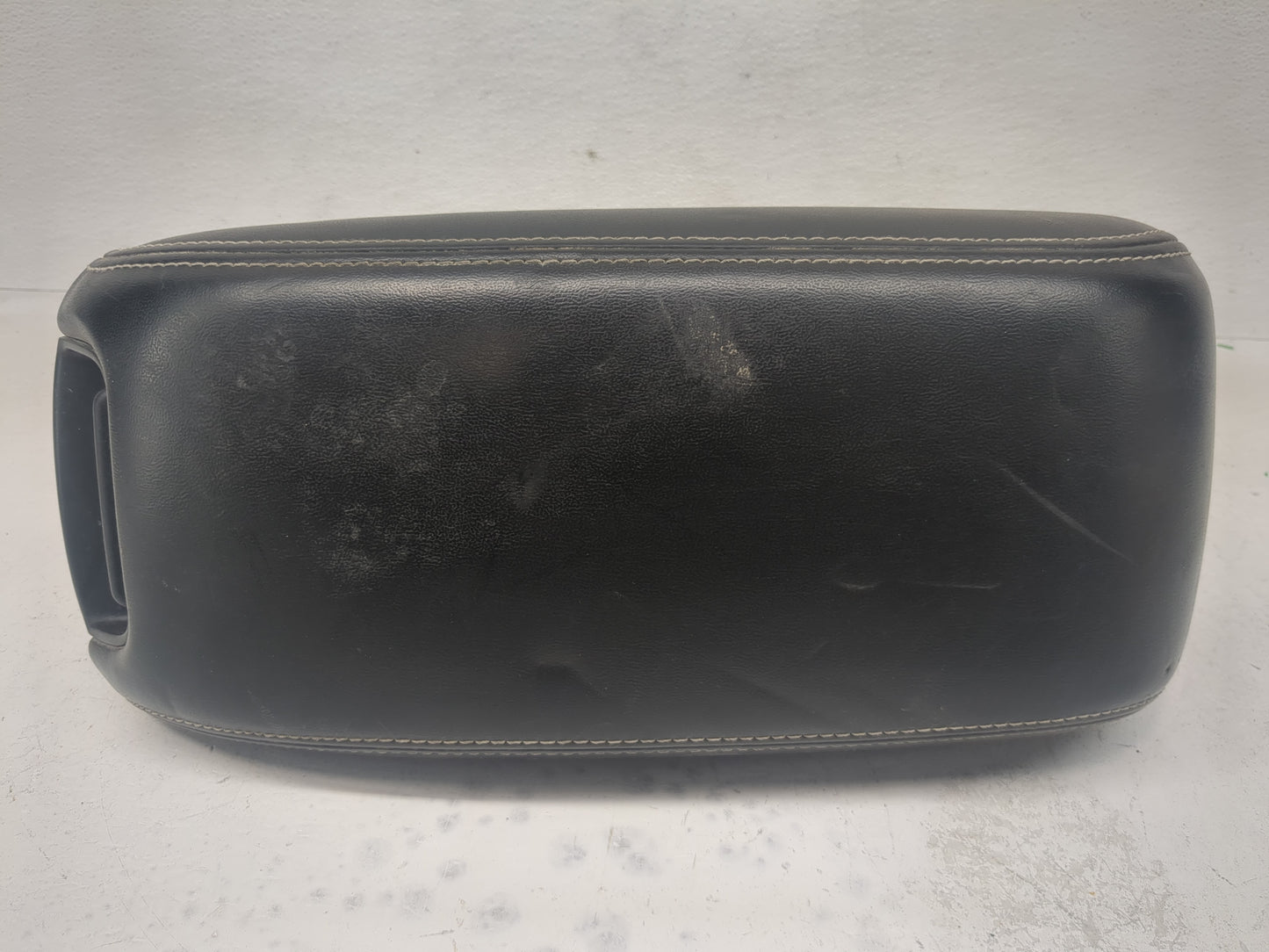 2017 Dodge Journey Center Console Armrest Cover Lid Fits OEM Used Auto Parts - Oemusedautoparts1.com
