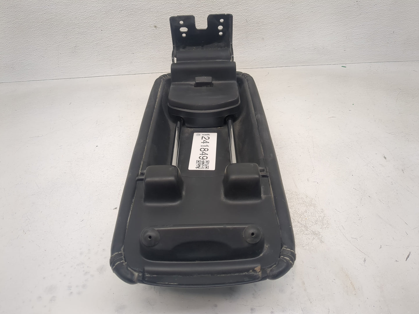 2017 Dodge Journey Center Console Armrest Cover Lid Fits OEM Used Auto Parts - Oemusedautoparts1.com