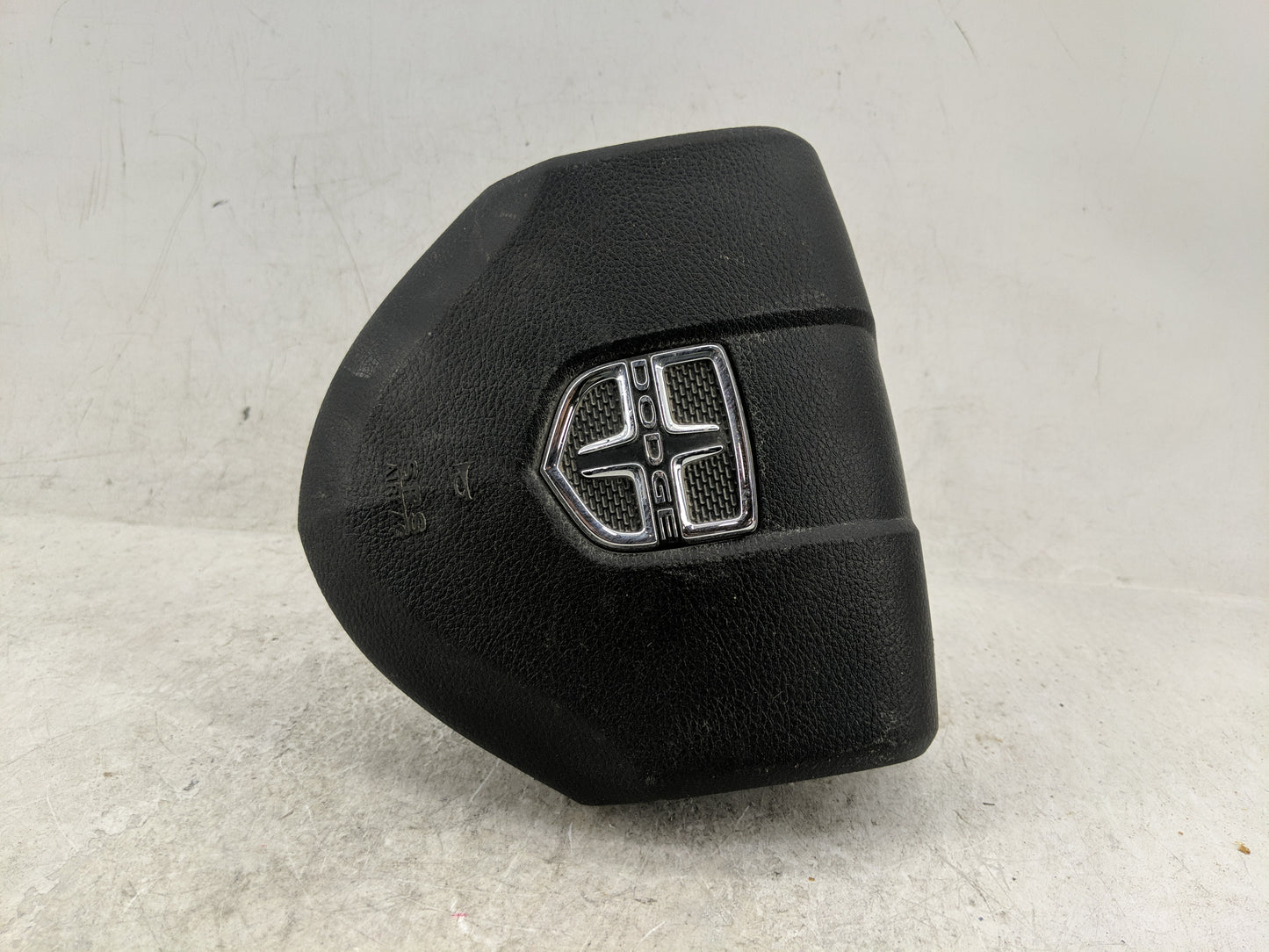 2020-2020 Dodge Journey Air Bag Driver Left Steering Wheel Mounted - Oemusedautoparts1.com
