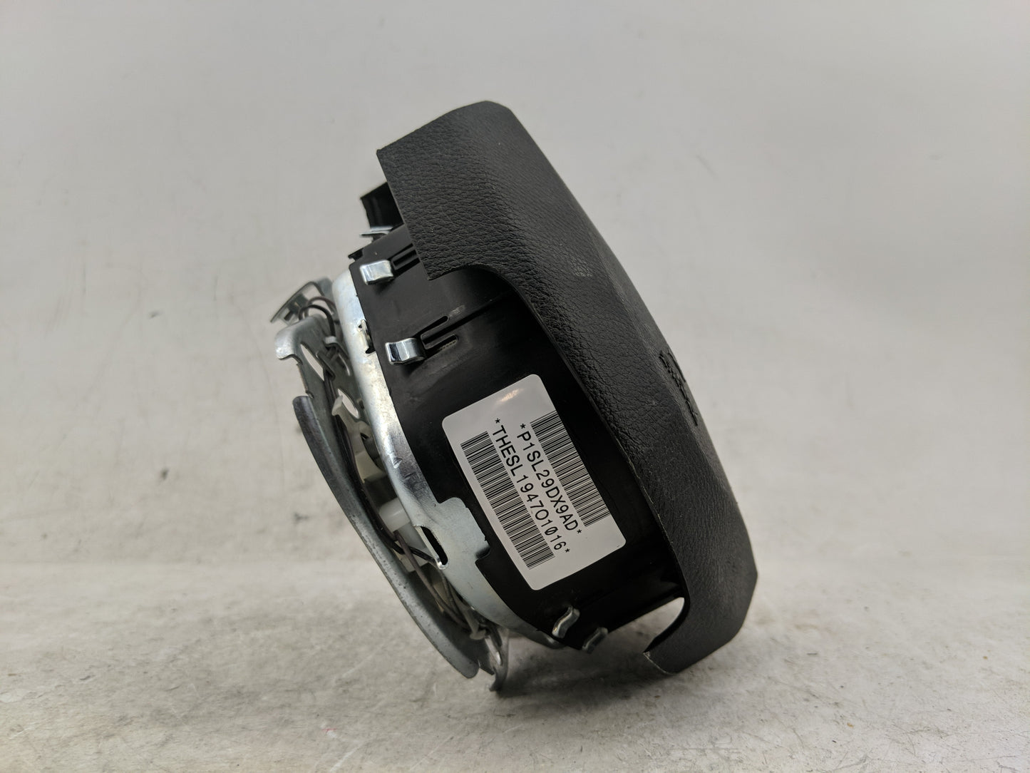 2020-2020 Dodge Journey Air Bag Driver Left Steering Wheel Mounted - Oemusedautoparts1.com