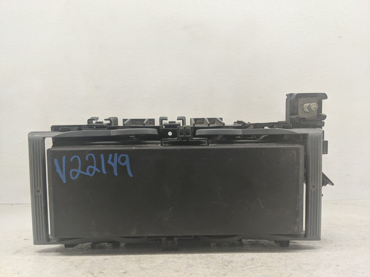 2012-2020 Dodge Journey Fusebox Fuse Box Relay Module Tipm 68143317af - Oemusedautoparts1.com