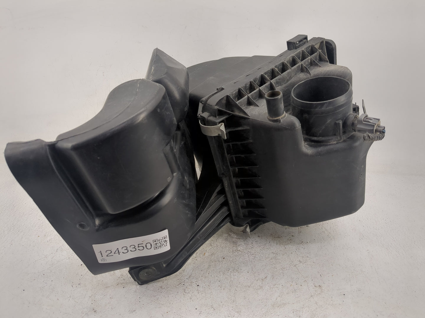 2009-2020 Dodge Journey Air Cleaner Intake-duct Hose Tube - Oemusedautoparts1.com