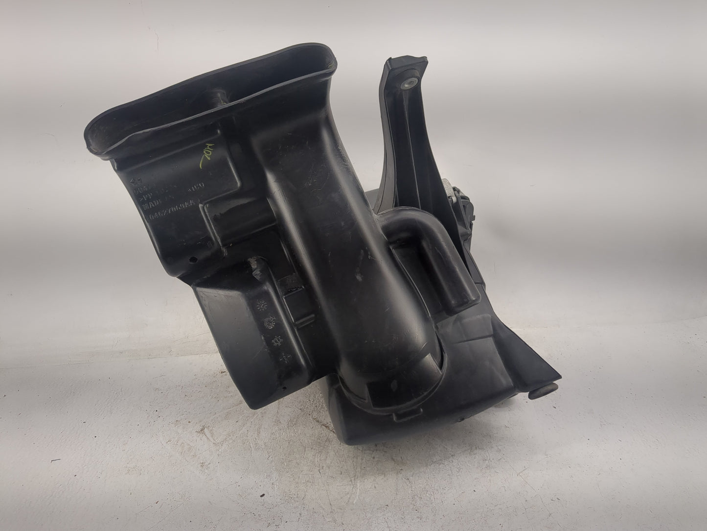 2009-2020 Dodge Journey Air Cleaner Intake-duct Hose Tube - Oemusedautoparts1.com