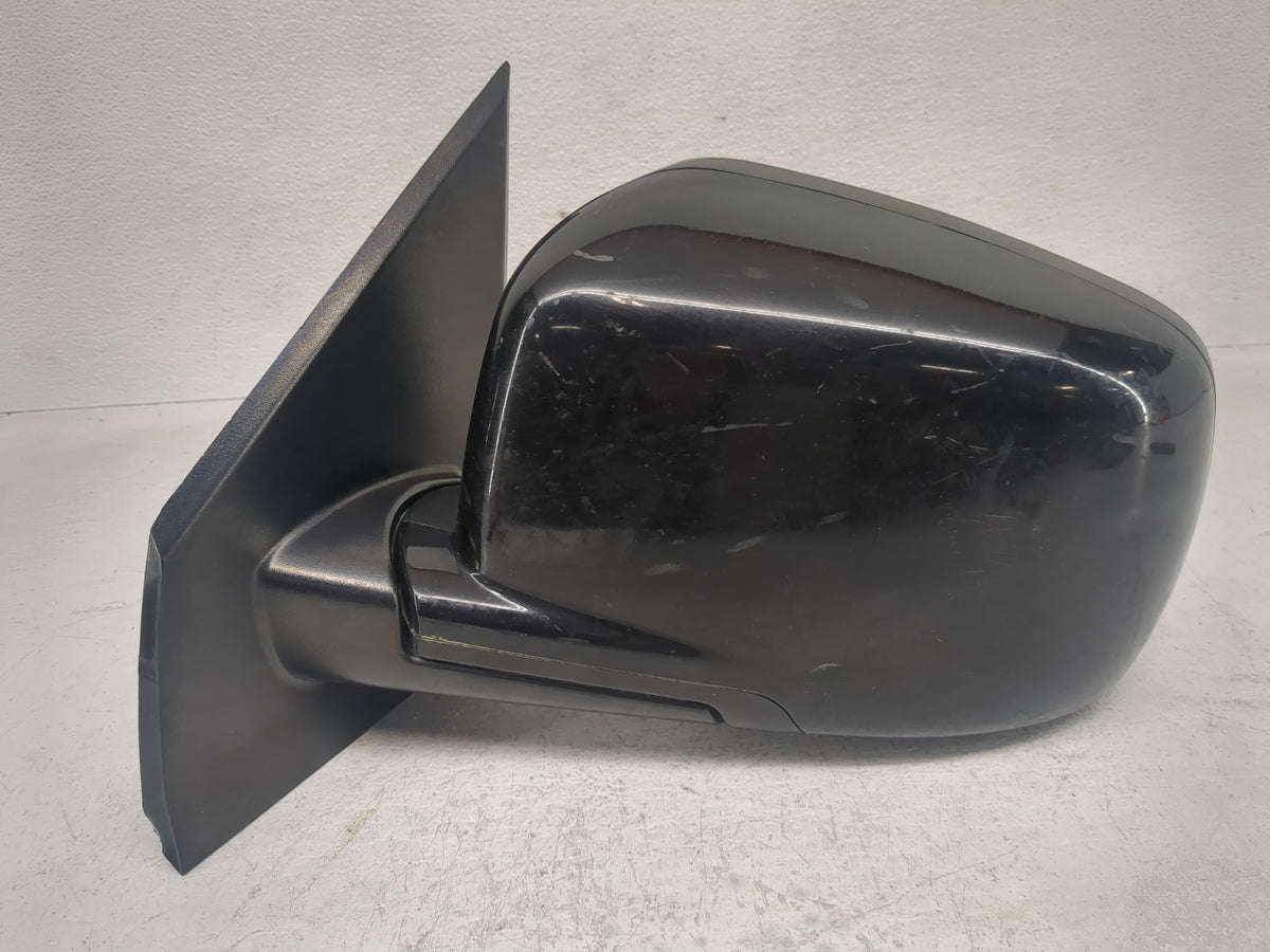2016-2017 Dodge Journey Driver Side View Mirror - Left Door Mirror OEM Used - Oemusedautoparts1.com