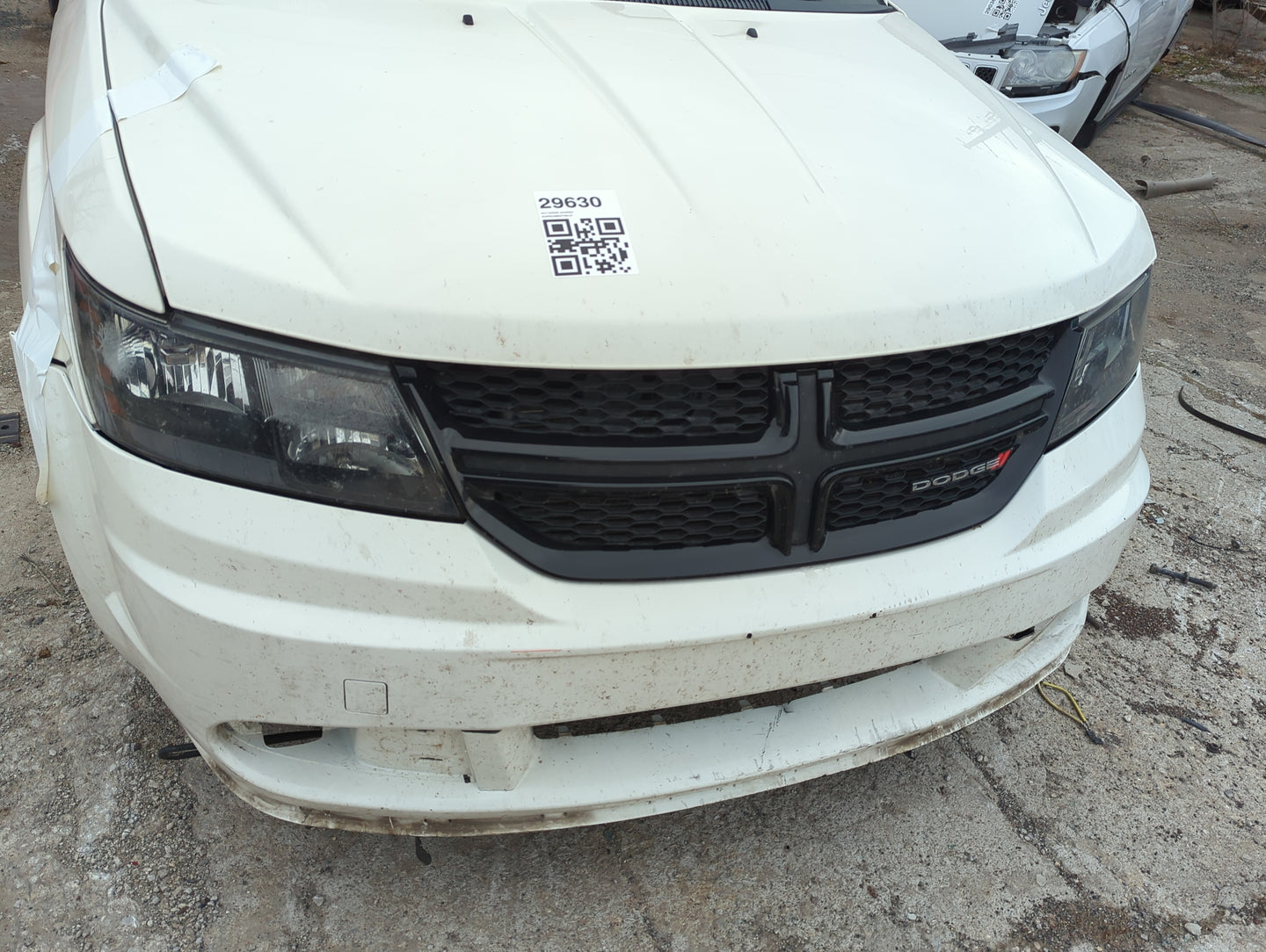 2017 Dodge Journey Front Grille Bumper Not Included 1288702 - Oemusedautoparts1.com