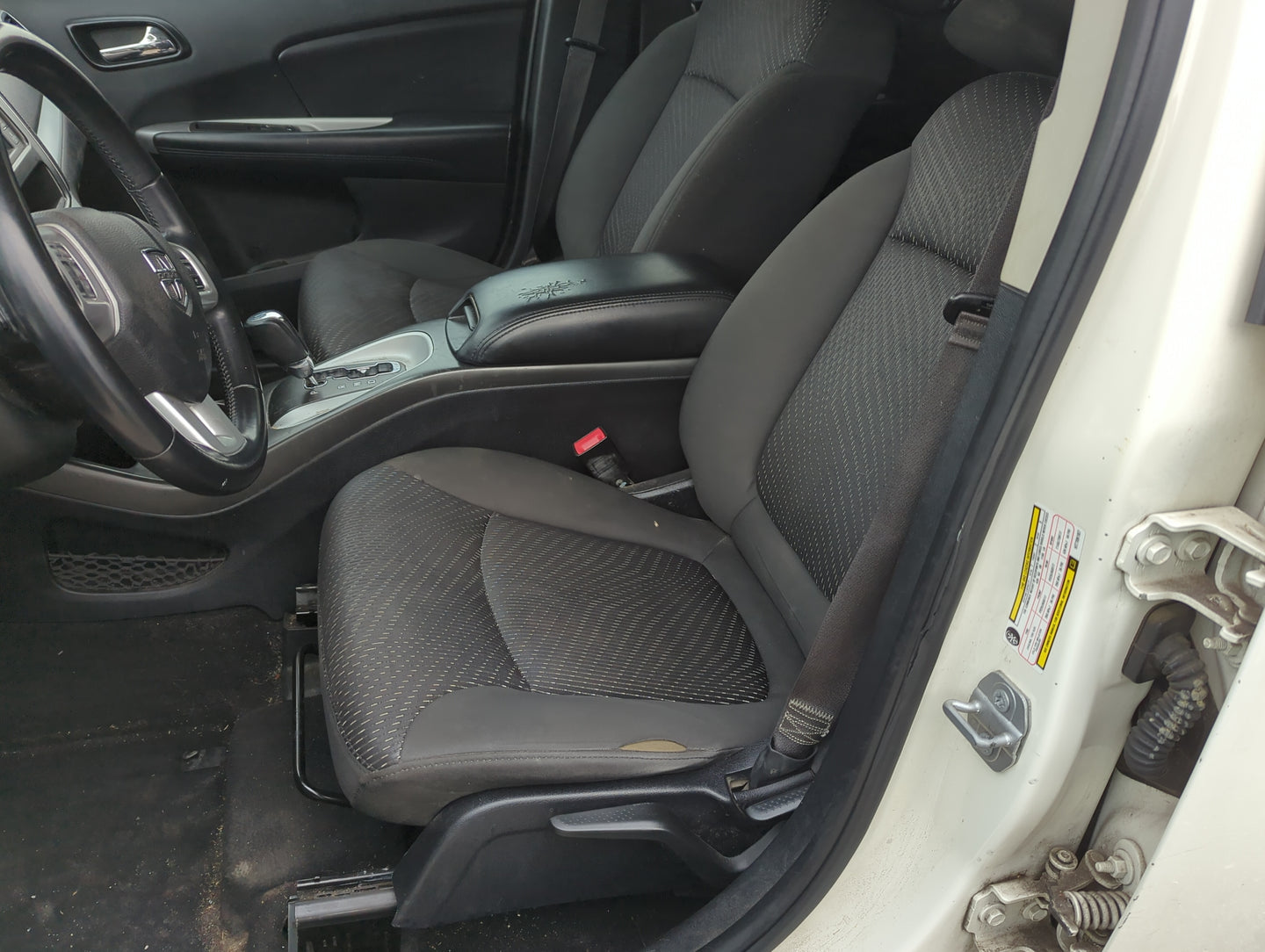 2017 Dodge Journey Driver Front Seat Oem - Oemusedautoparts1.com