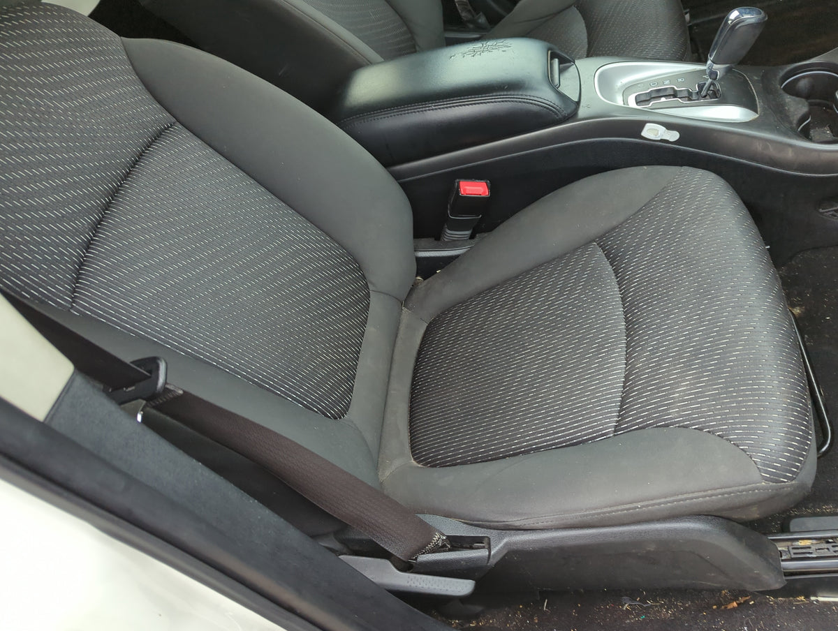 2011-2017 Dodge Journey Passenger Front Seat Oem 1288832 - Oemusedautoparts1.com