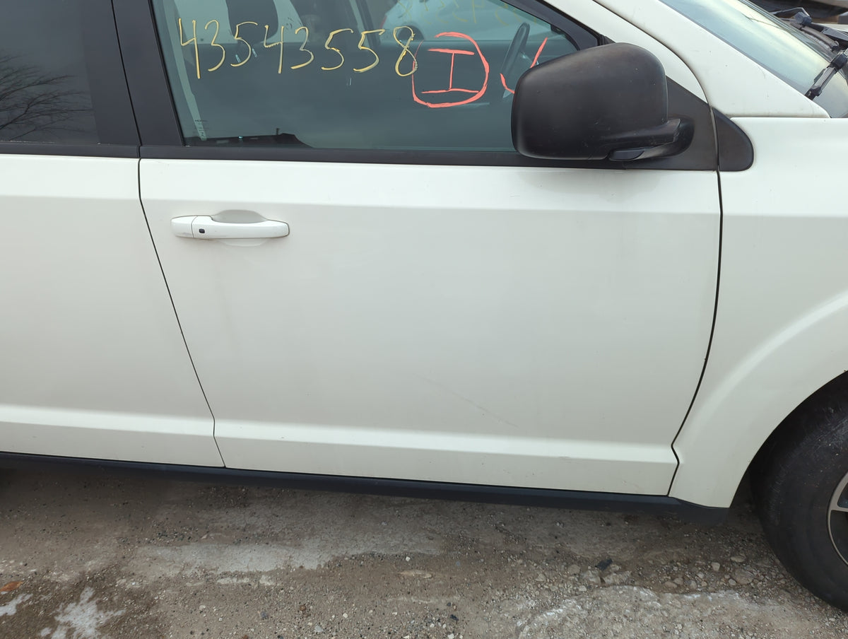 2017 Dodge Journey Passenger Front Door Oem - Oemusedautoparts1.com