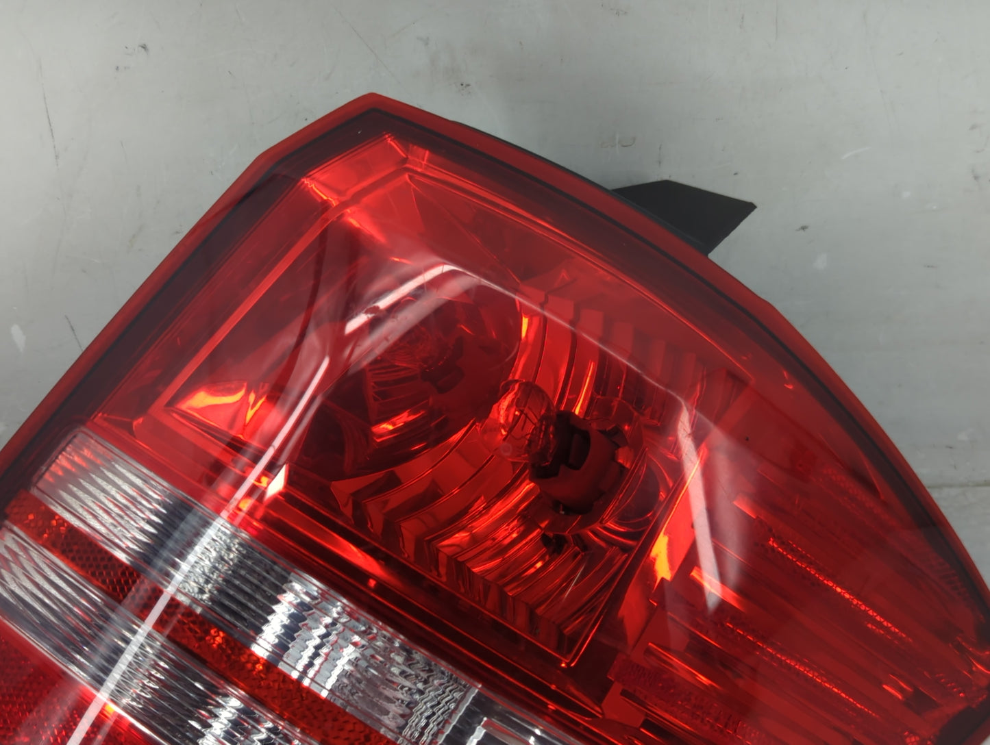 2010-2020 Dodge Journey Tail Light Assembly Passenger Right OEM P/N:05116290AH Fits OEM Used Auto Parts - Oemusedautoparts1.