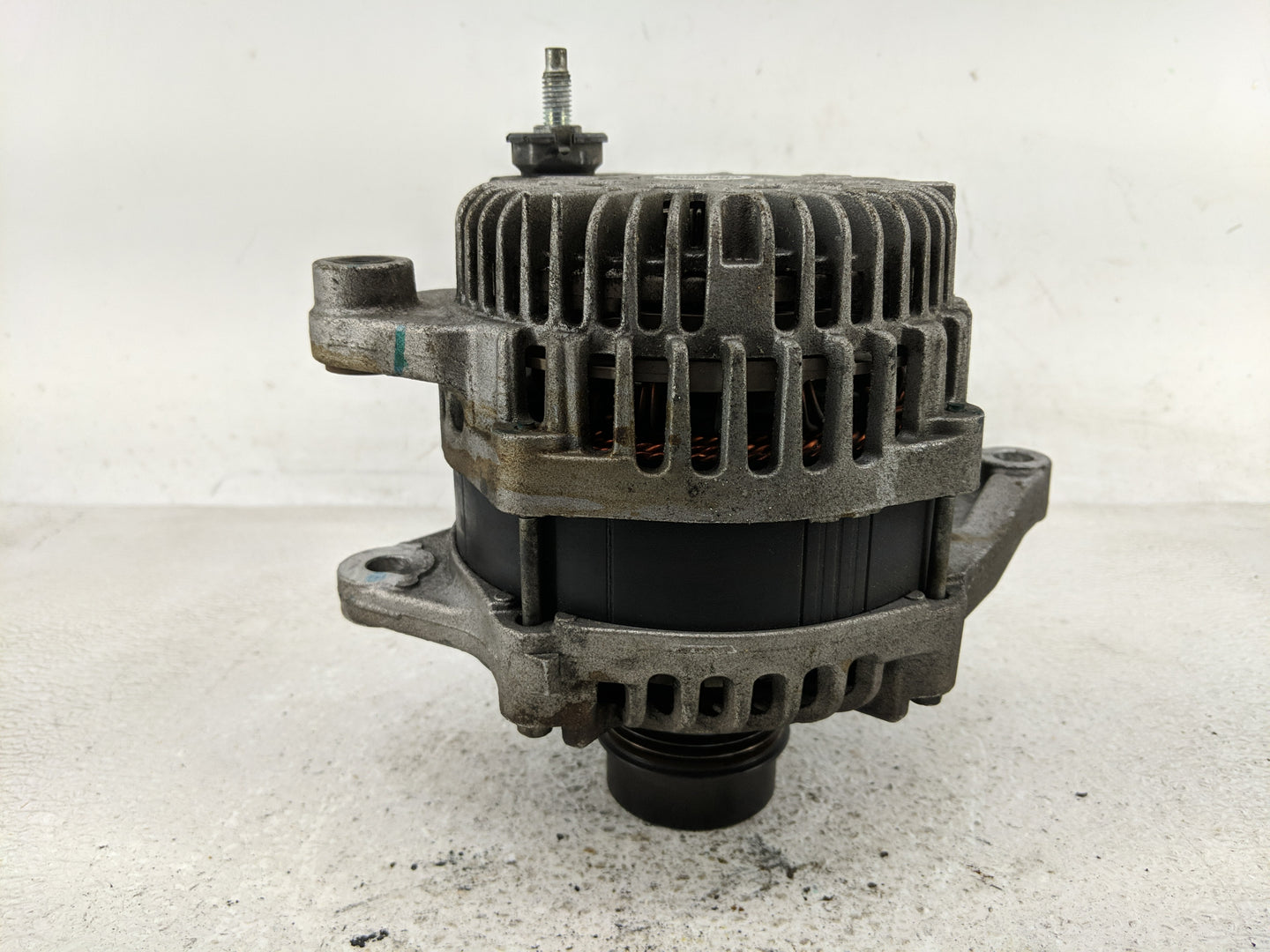 2009-2020 Dodge Journey Alternator Replacement Generator Charging Assembly Engine OEM P/N:4801490AC Fits OEM Used Auto Parts