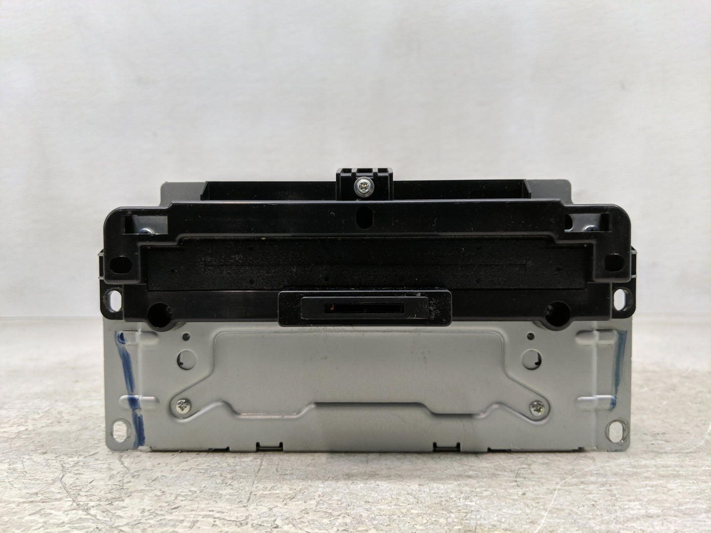 2017 Dodge Journey Radio AM FM Cd Player Receiver Replacement P/N:68308772AB Fits OEM Used Auto Parts - Oemusedautoparts1.co
