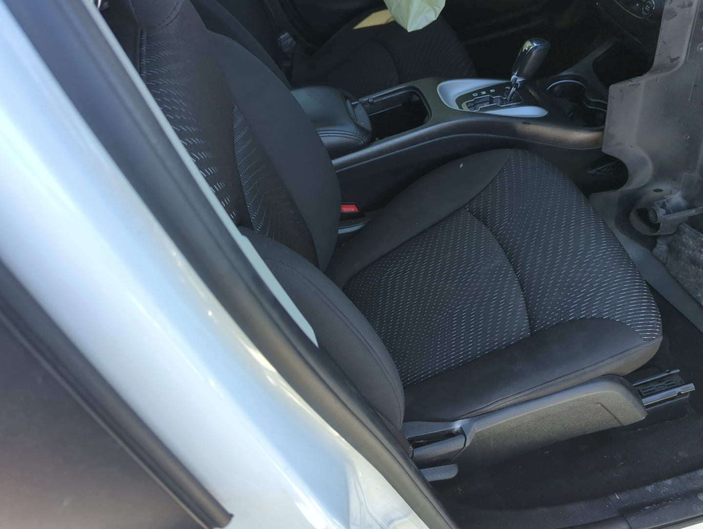 2011-2017 Dodge Journey Passenger Front Seat Oem 1359575 - Oemusedautoparts1.com