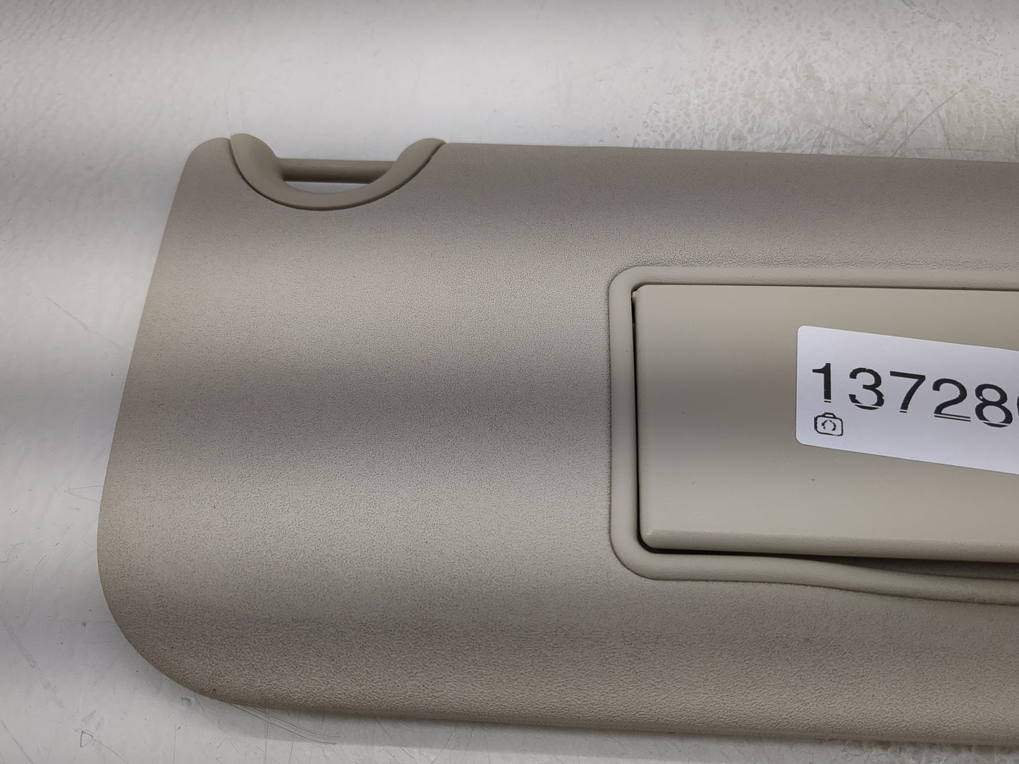 2017 Dodge Journey Sun Visor Shade Replacement Passenger Right Mirror Fits OEM Used Auto Parts - Oemusedautoparts1.com