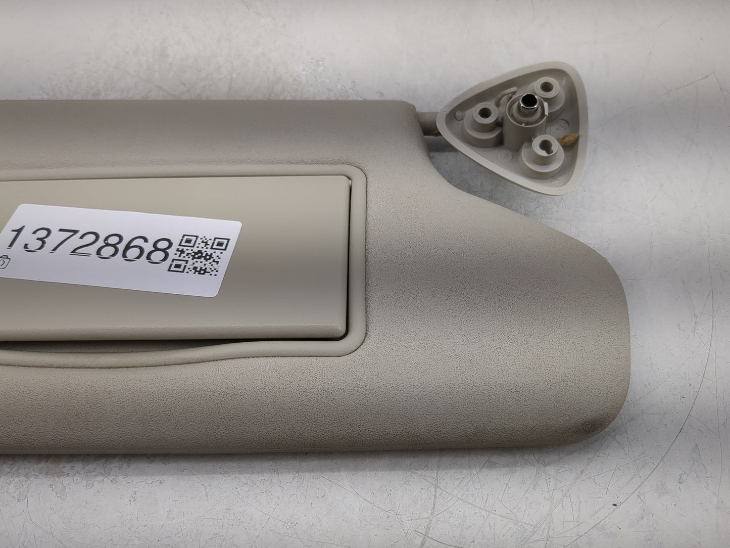 2017 Dodge Journey Sun Visor Shade Replacement Passenger Right Mirror Fits OEM Used Auto Parts - Oemusedautoparts1.com