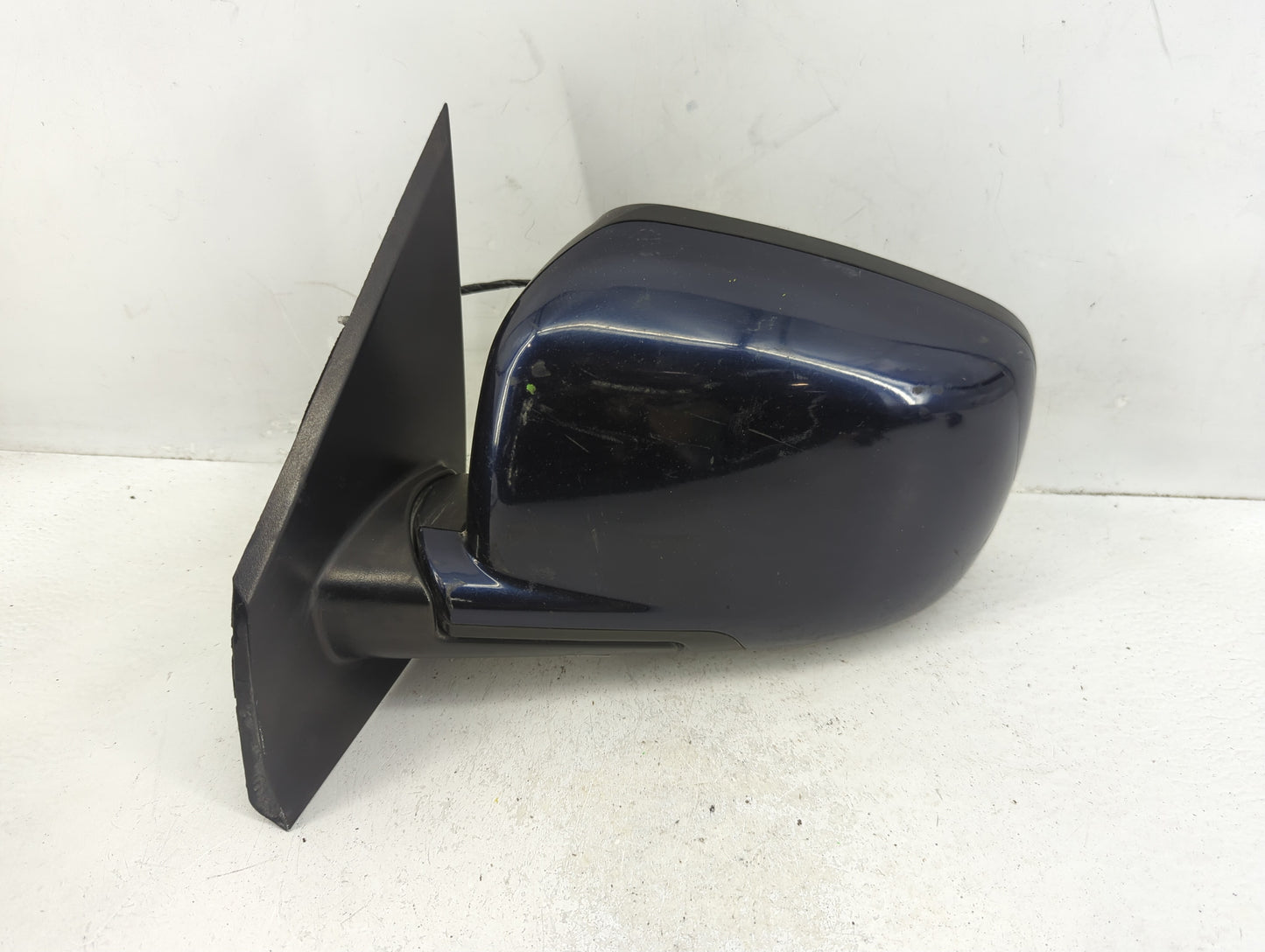 2017 Dodge Journey Driver Side View Mirror - Left Door Mirror OEM Used - Oemusedautoparts1.com